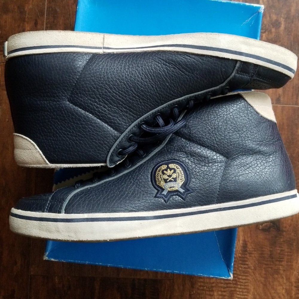 ADIDAS ROD LAVER VINTAGE MID C